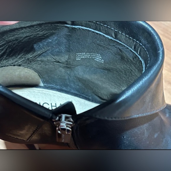 Michael Kors Shiny Black Leather Side Zip Up High Heels Size 6 M - Picture 5 of 11